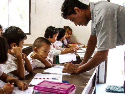 Students learning at the Burmese Learning Center in Kuraburi